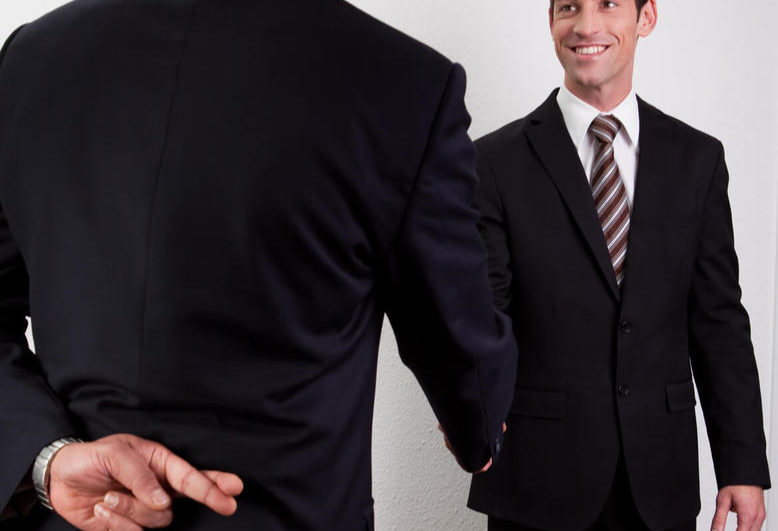 INCUMPLIMIENTO CONTRACTUAL -  - DETECTIVES Tarragona-Reus-Salou-Cambrils-Vilaseca-Valls-Torredembarra.